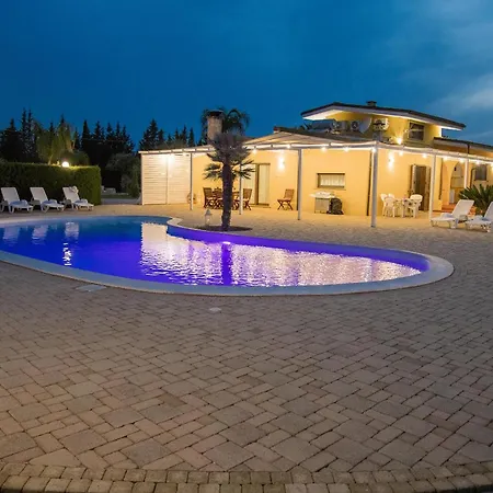 Villa Meadow Luxury Melissano