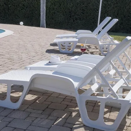 Вилла Meadow Luxury *