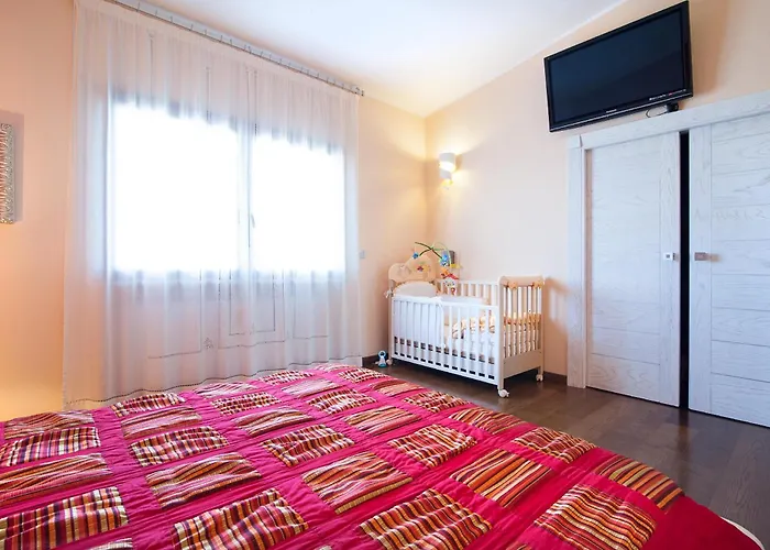 Meadow Luxury Melissano